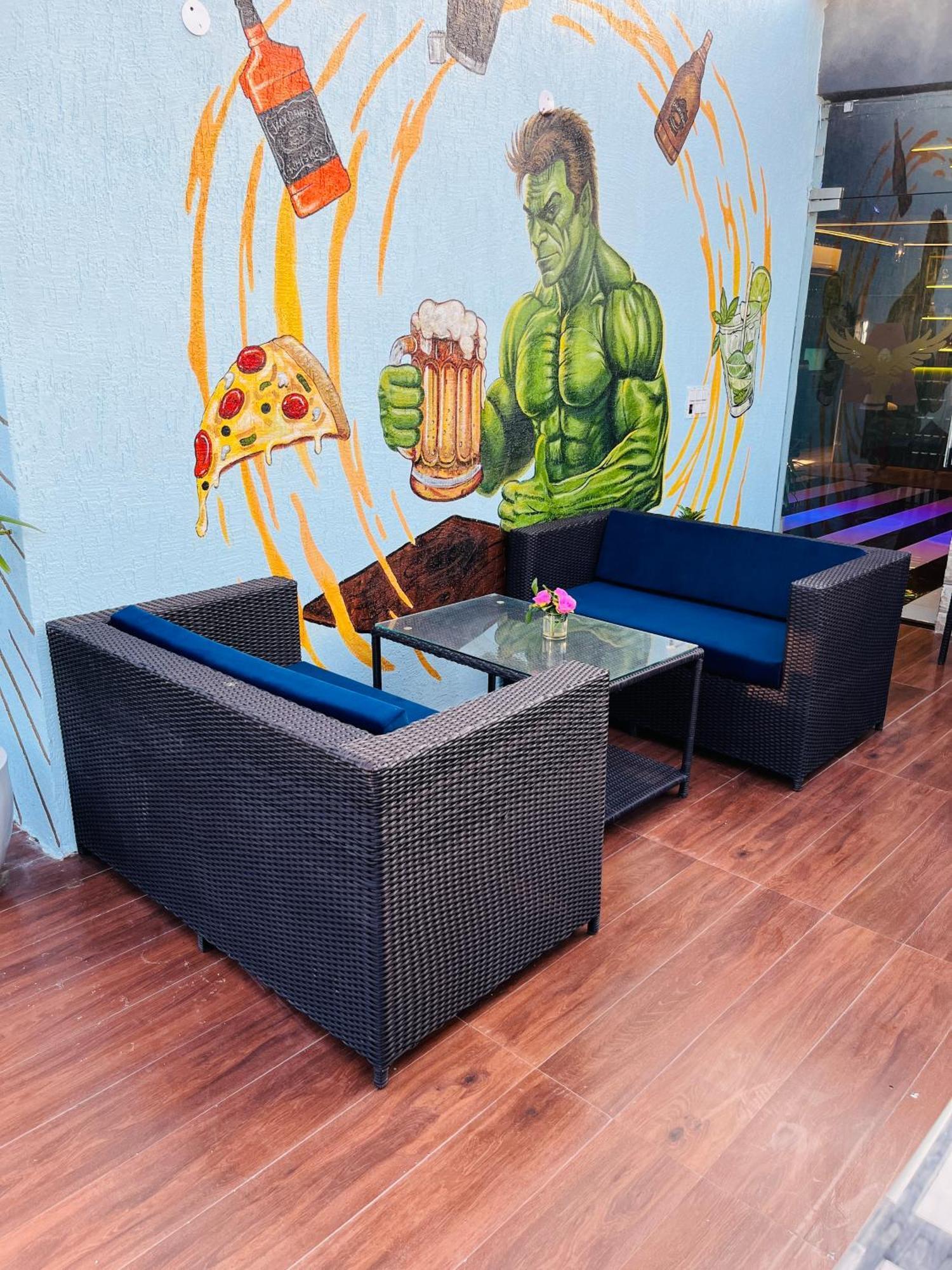 Affluence Hotel Kharar Екстер'єр фото